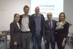 Still-2025-12-21-084140_1.178.1