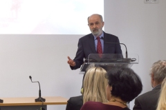 Still-2025-12-21-084140_1.65.1