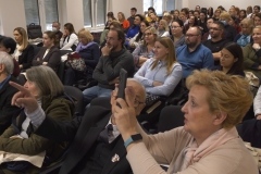 Still-2025-12-21-084140_1.79.1